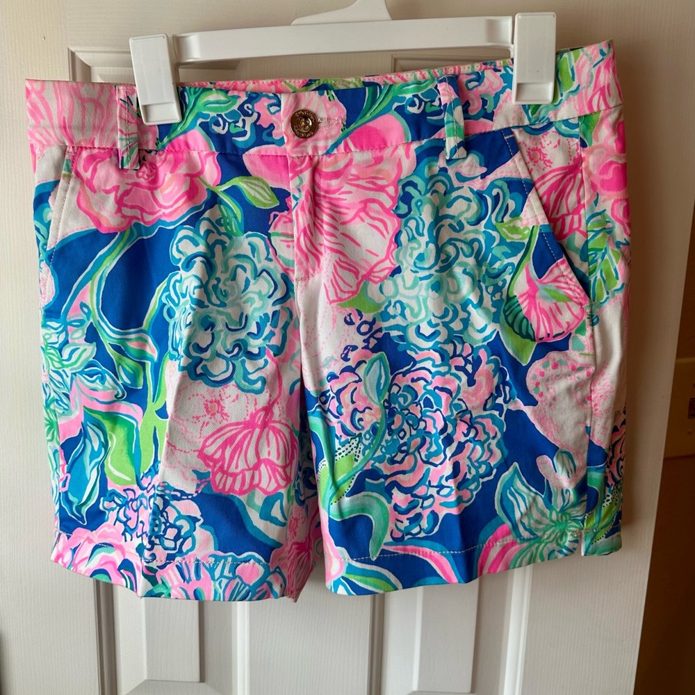 Lilly Pulitzer Pink and Blue Floral Women's Jayne Shorts Size 6